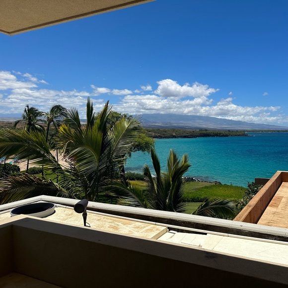 Meet your Posher, Brittany - Picture 1 of 1